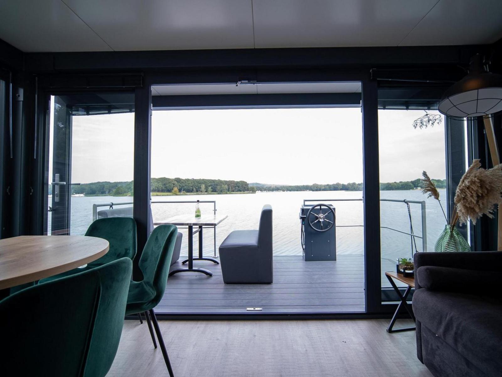 Houseboat Marina Mookerplas 4-6 Persons Plasmolen Ngoại thất bức ảnh
