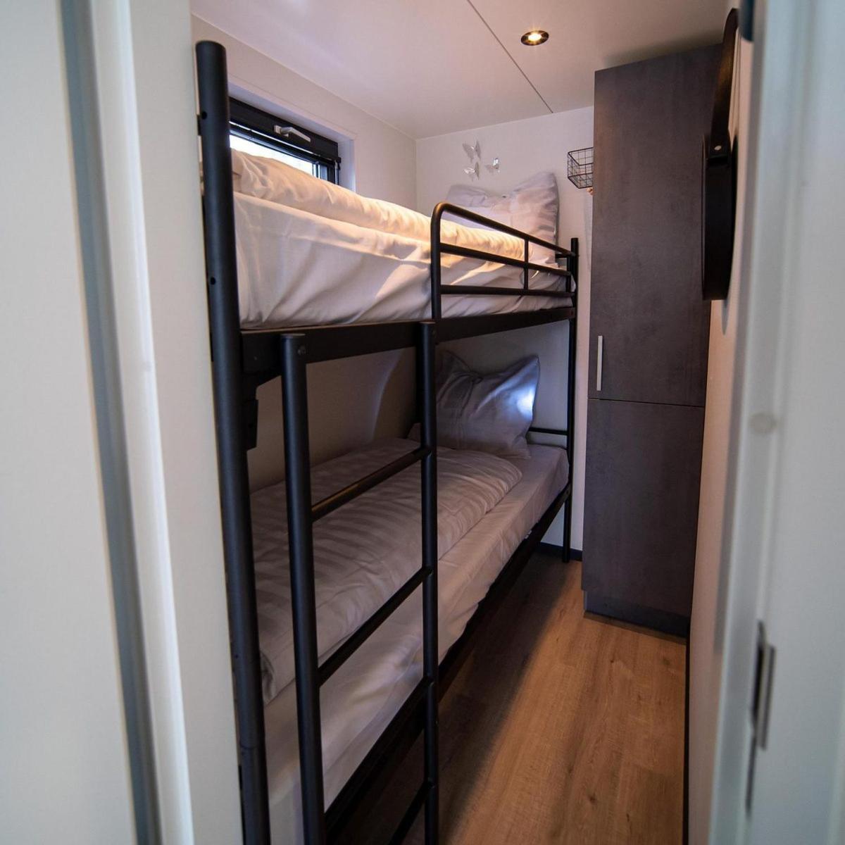 Houseboat Marina Mookerplas 4-6 Persons Plasmolen Ngoại thất bức ảnh